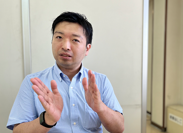 吉野家 愛甲石田店 林 店長